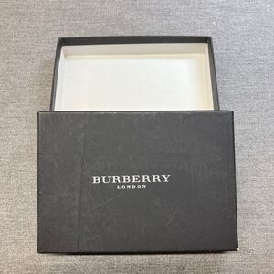 送料無料【Nと2172】バーバリー　空箱BURBERRY