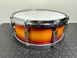 ジャンク品　詳細不明　Pearl パール classic maple クラシックメイプルスネア？