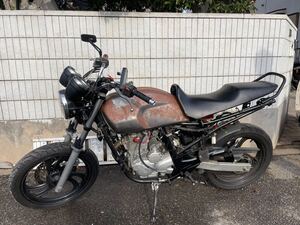 エンジン異音なし★カスタム途中★YBR250 ヤマハ★部品取り　レストアベース　エンジン本体　検）250tr バリオス　XJR GSR ニンジャ