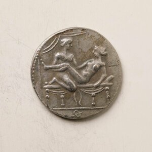 Y42 古代ギリシャ アテネ 銀貨 重量約4.5g
