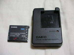 ◆中古品 CASIO カシオ 充電器 BC-60L 充電池 NP-60 セット◆バッテリー