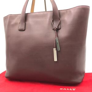 1円【希少/極美品】BALLY バリー メンズ ビジネス トートバッグ A4 大容量 書類かばん 鞄 チャーム SV金具 カーフ レザー 本革 ボルドー