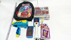 中古　戦隊　キラメイジャーリュク　仮面ライダー　変身アイテム　セイバー　ライドブック箱痛みあり　リバイス　傷汚れあり　セット