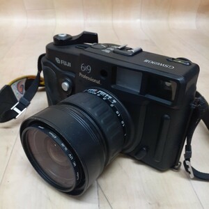 FUJI 富士フィルム フィルムカメラ 中判 GSW690Ⅲプロフェッショナル