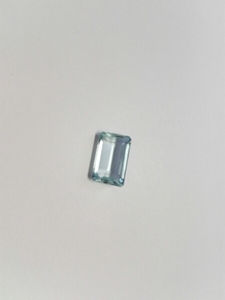 コロンビア原産 天然　アクアマリン　2.30CT　4502