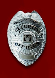 ■希少 年代物■非売品■Walt Disney World Security Officer Badge Trading Metal Pin Exclusive Authentic■本物 