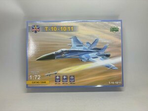 送料無料　1/72　MODELSVIT　72049　スホーイT-10-10/11試作戦闘機(Su-27原型機)