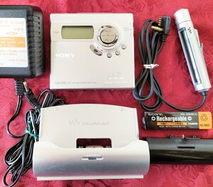 【★ SONY MD MZ-N920 ソニー MDウォークマン ウォークマン WALKMAN ポータブルMDレコーダー PORTABLE 録音 再生 用 MD ★】