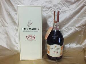 〇【未開栓】レミーマルタン 1738 アコードロイヤル 700ml 40% 箱付き コニャック　REMY MARTIN 