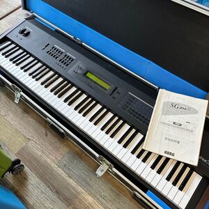 美品 KORG コルグ 88鍵盤 シンセサイザー SG proX 取説、ハードケース付き イコライザー付き ステージピアノ