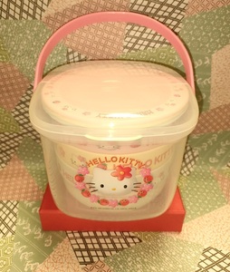 ＊未使用＊激レア＊1998年＊レトロ＊サンリオ＊ハローキティ＊Hello Kitty＊キャンプ＊プラスチック皿＊ボウル＊食器セット＊蓋つきバケツ