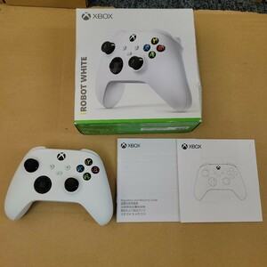 166。 XBOX ワイヤレスコントローラー ROBOT WHITE 本体/取説/箱付き 動作確認未 ジャンク