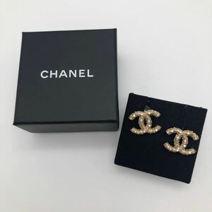 CHANEL シャネル ピアス ココマーク ラインストーン ゴールド P3231