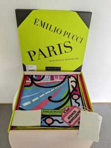 新品 EMILIO PUCCI 大判スカーフ イタリア製 未使用 エミリオプッチ PARIS