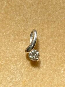 Pt900 0.1ct 1粒ダイヤのプチネックトップ