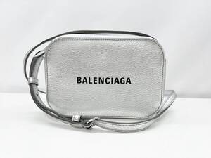 美品　BALENCIAGA　バレンシアガ　エブリデイ　ロゴ　カメラバッグ　XS　ミニショルダーバッグ　シルバー　552372