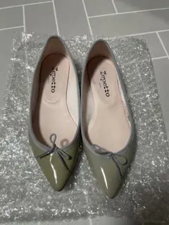 Repetto ポインテッドトゥ フラットシューズ グレー ベージュ　36