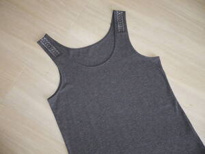 ◇　未使用　新品　◇　　トップス　インナー　　ショルダーデザイン　　◇　gray　　TOP　VALU　　送料　￥２３０　◇