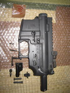 ZEKE ジーク製? Colt M4/M16A2E刻印　M16/M4シリーズ用メタルフレーム 中古品（65）