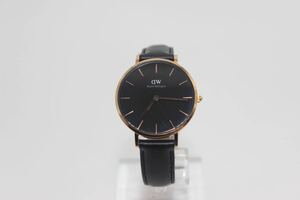 Daniel Wellington ダニエルウェリントン レザーベルト レディース　腕時計 クォーツ 稼働 