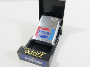 ■■（44）ZIPPO ジッポー オイルライター PEPSI ペプシ ロゴ 2002年 ケース付■■