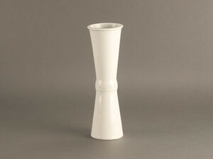 中国美術　白磁　徳化窯　花瓶　KW19
