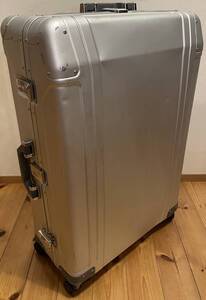 ゼロハリバートン ZERO HALLIBURTON Geo Aluminum 3.0 Spinner Travel Case 95L(30inch) 94314