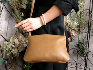 ●超美品●CELINE セリーヌ●トリオ●カーフ レザー 本革●ショルダー バッグ●ベージュ●ゴールド金具●斜め掛け●かばん●Js53812