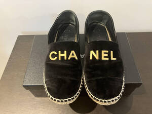 中古　シャネル　chanel ロゴ ベロア エスパドリーユ 40 靴　フラットシューズ 可愛い　素敵ベルベット ブラック スリッポン