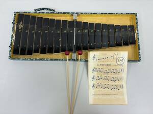 240521I 木琴 ポーターシロホン木琴 折りたたみ コンパクト 持ち運び可能 楽器 音楽 昭和 レトロ 当時物 楽譜付き 打楽器 緑色 中古品