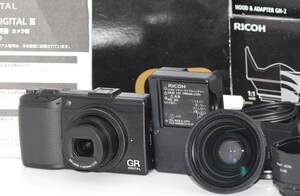 ★極上品★ RICOH リコー GR DIGITAL III コンパクトデジタルカメラ 元箱付属多数 #R050