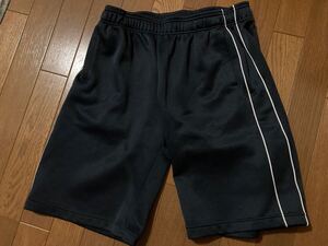 体操着　ハーフパンツ　サイズ3L？？