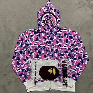 A BATHING APE BAPE KAWS 広州　Guangzhou 限定　CAMO 迷彩　SHARK HOODIE シャークパーカー　スウェット　pink blue purple L