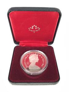 【長期保管品】1984年 カナダ トロント150周年記念 1ドルプルーフ銀貨 Silver500 記念銀貨 エリザベスコイン ケース付き