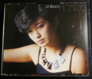 70年代～90年代専門CDショップ　山口百恵　美品　33SINGLES MOMOE　2CD　2024 0422出品　匿名迅速発送 曲目画像掲載 送料無料