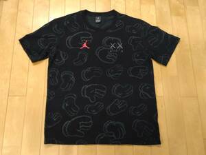 ジョーダン×カウズ　jordan　kaws　総柄プリントＴシャツ　サイズ３XL　nike　ナイキ　