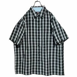 ★Dickies ★半袖シャツ 2XL(少し小さめ) ブラック×水色系チェック柄 ピスネーム 刻印ボタン アウトドア古着 洗濯 プレス済み USED 0849