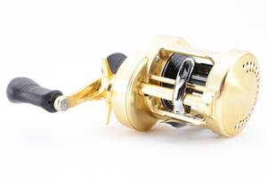 SHIMANO 18 CALCUTTA CONQUEST 400 #1713