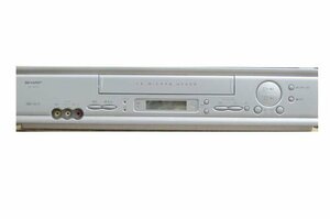 シャープ VHSビデオデッキ　　VC-H210　リモコン付き　一週間保証　（22047(中古品)