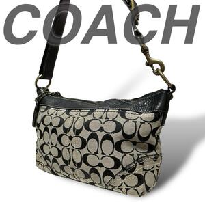 美品 COACH ワンショルダー クロスボディ シグネチャー 斜め掛け ダッフル ラグジュアリー アクセサリーアイテム デザイン性 バックパック