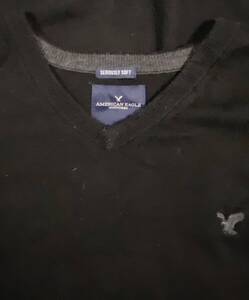 新春セール AMERICAN EAGLE 黒 長袖Vネックニットセーター L (US-FIT) USA輸入本場アメリカン古着 G-408