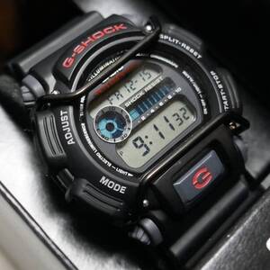 カシオ G-SHOCK バンパー プロテクター （ブラック or シルバー 付 ）DW-9052-1VDR　DW-9052