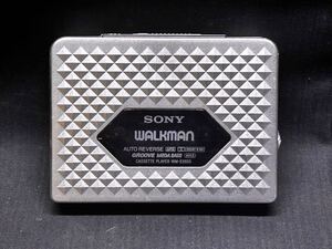 ▽Da右143▼60 ジャンク品 SONY ソニー WALKMAN ウォークマン カセットプレーヤー WM-EX655 