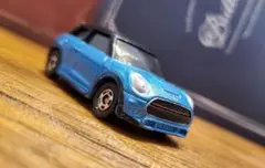 トミカ　NO.37　2017年式ミニクーパーJCW