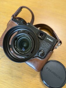 FUJI FILM X-20　元箱付き　美品フルセット　MADE IN JAPAN 富士フイルム フジフィルム 