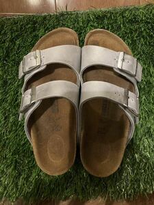 【備品】BIRKENSTOCK ビルケンシュトック サンダル キッズ　アリゾナ　サイズ33 21cm シルバー