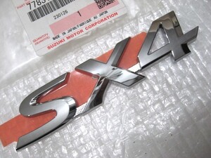 ★希少 SX4 YC11S SUZUKI スズキ 新品 77831-79J00-OPG ロゴ シルバーエンブレム 1点 旧車