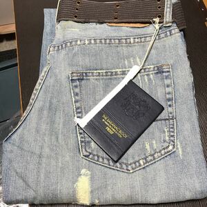 【未使用長期保管品】 ★ Abercrombie&Fitch　アバクロ　ダメージDENIM PANTS 32/32