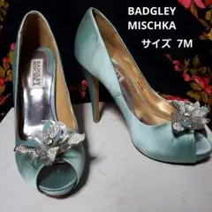 BADGLEY MISCHKA サテン オープントゥパンプス フラワー装飾