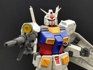 バンダイ MG 1/100 RX-78-2 ガンダム Ver.ka 完成品